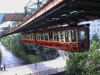 Wuppertal_kaiserwagen.jpg